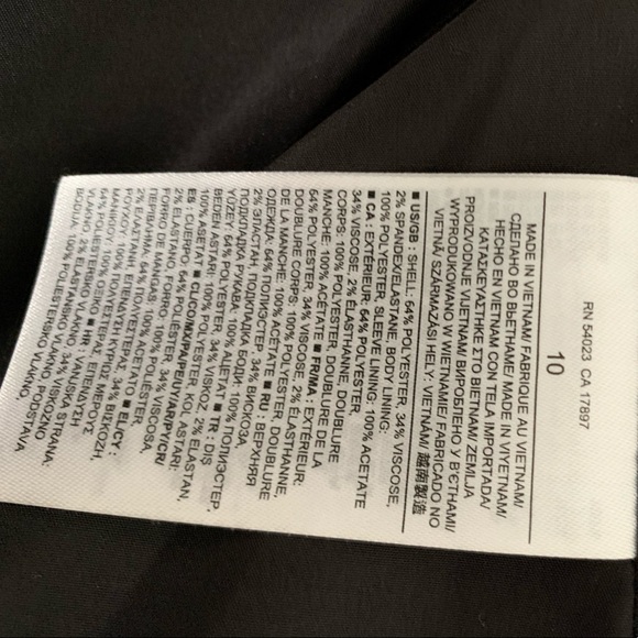 Banana Republic Black Blazer - Picture 5 of 6